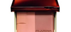 Clarins lanza unos polvos bronceadores dúo