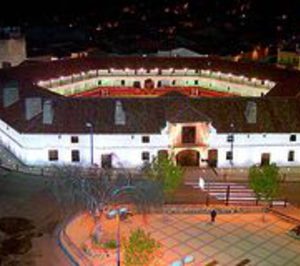 Reabre con mayor categoría el hotel de la plaza de toros de Almadén