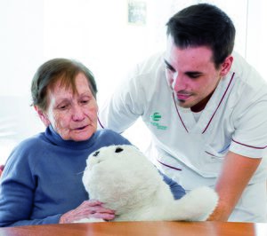 Los especialistas en Alzheimer siguen apostando por una atención cada vez  más especializada