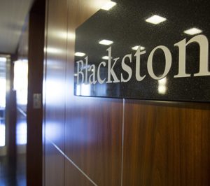 La CNMC autoriza la venta de HI Partners Value Added a Blackstone