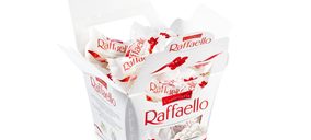 Ferrero desestacionaliza los bombones Raffaello