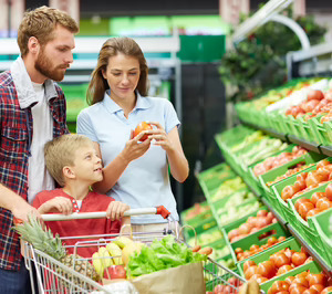 Los hogares españoles ven una mejora de sus ingresos mientras mantienen el freno al consumo