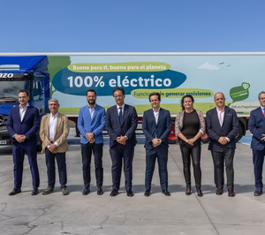 Lidl incorpora a su flota los primeros camiones eléctricos del sector de la distribución en Canarias