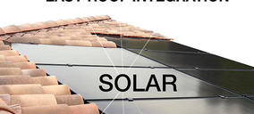 Tejas Borja presenta un sistema de paneles fotovoltaicos integrados en el tejado