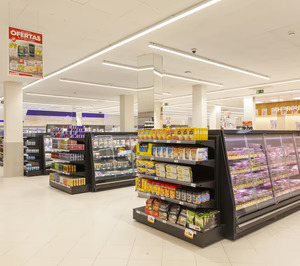 Fragadis inaugura su sexto supermercado en Cambrils