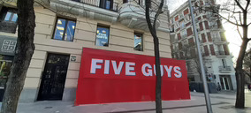 Five Guys prosigue su desarrollo con un nuevo proyecto de calle en Madrid