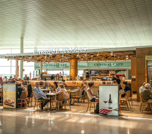 Enrique Tomás sigue su expansión internacional con cuatro locales en el aeropuerto chino de Shenzhen