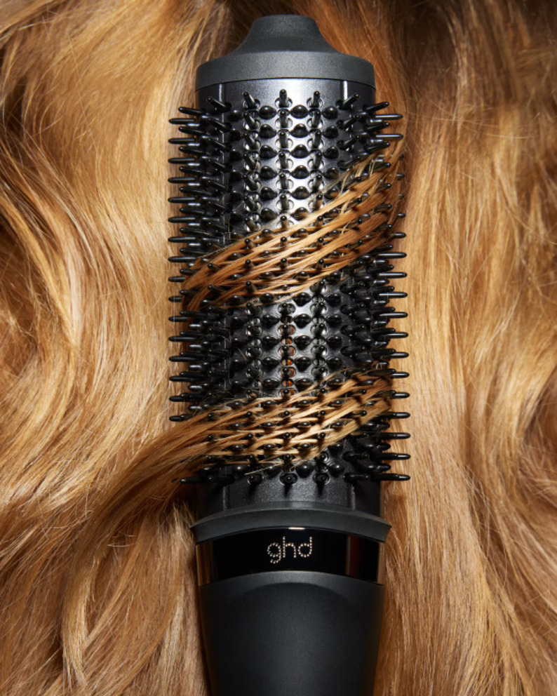 GHD lanza Duet Blowdry, su cepillo secador moldeador