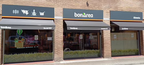 bonÀrea amplía su tienda de la calle Aribau en Badalona