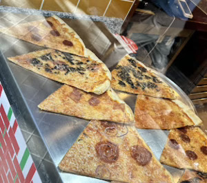 Una cadena portuguesa de pizzerías crece en Madrid y Valencia