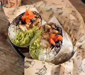 Tierra Burrito aumenta su presencia en centros comerciales