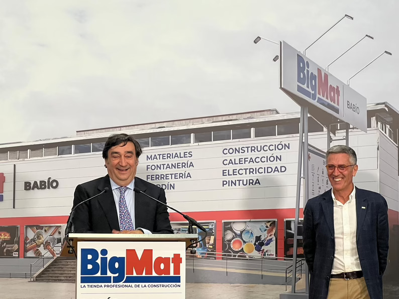 Almacenes Pedro Viñas estrena su nueva tienda BigMat Babío en Santiago de Compostela