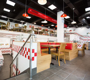 Five Guys abre su restaurante número 18 en la Comunidad de Madrid