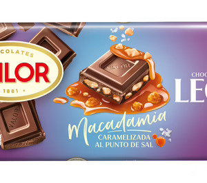 Valor innova en sabor con una tableta de macadamia caramelizada