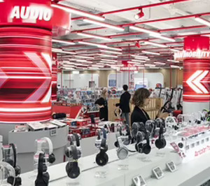 La filial italiana de MediaMarkt inicia un proyecto de shop-in-shops con un socio local