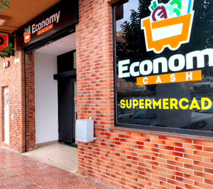 Fragadis y Consum se reparten más de la mitad de Economy Cash, tras la venta de 39 tiendas