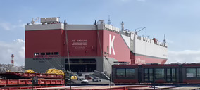 K Line lleva a Barcelona su nuevo barco 100% propulsado por GNL