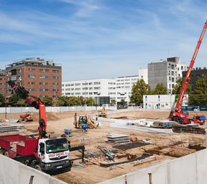 La construcción de viviendas libres crece un 14% y las protegidas suben un 30%