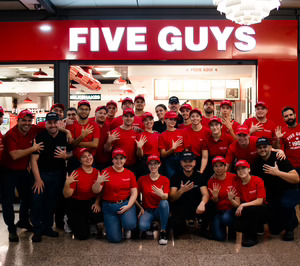 Five Guys repite en Marbella y cerrará el año con 40 restaurantes