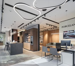 Porcelanosa pone en marcha una nueva tienda urbana en A Coruña