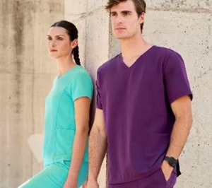 Velilla Group presenta su nueva colección de ropa sanitaria Essential