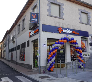 Unide amplía su red de supermercados propios con dos adquisiciones