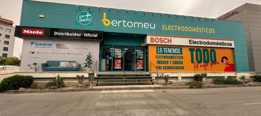 Bertomeu abre su tienda número 15